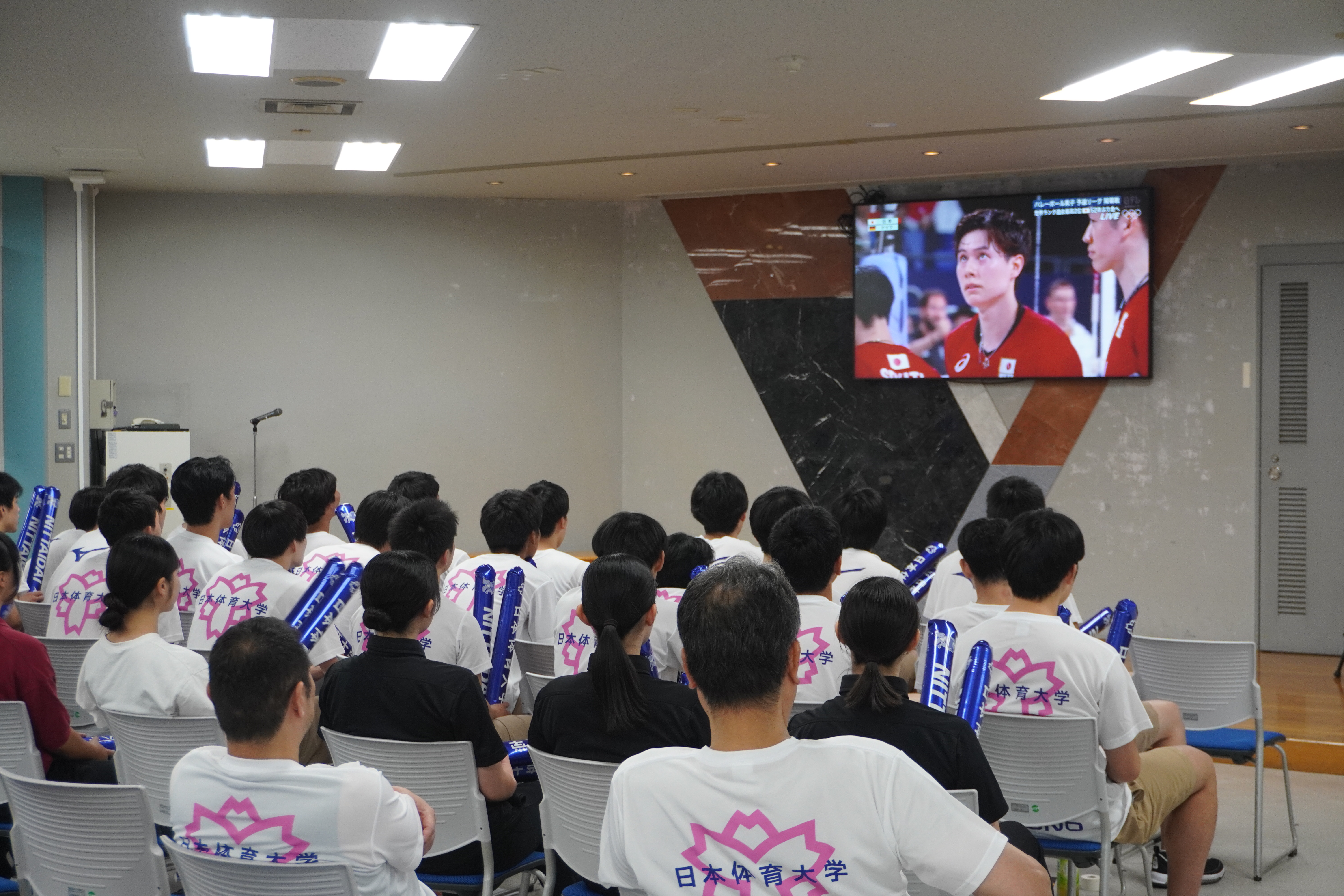 番外編！！！ - 日本体育大学 男子バレーボール部