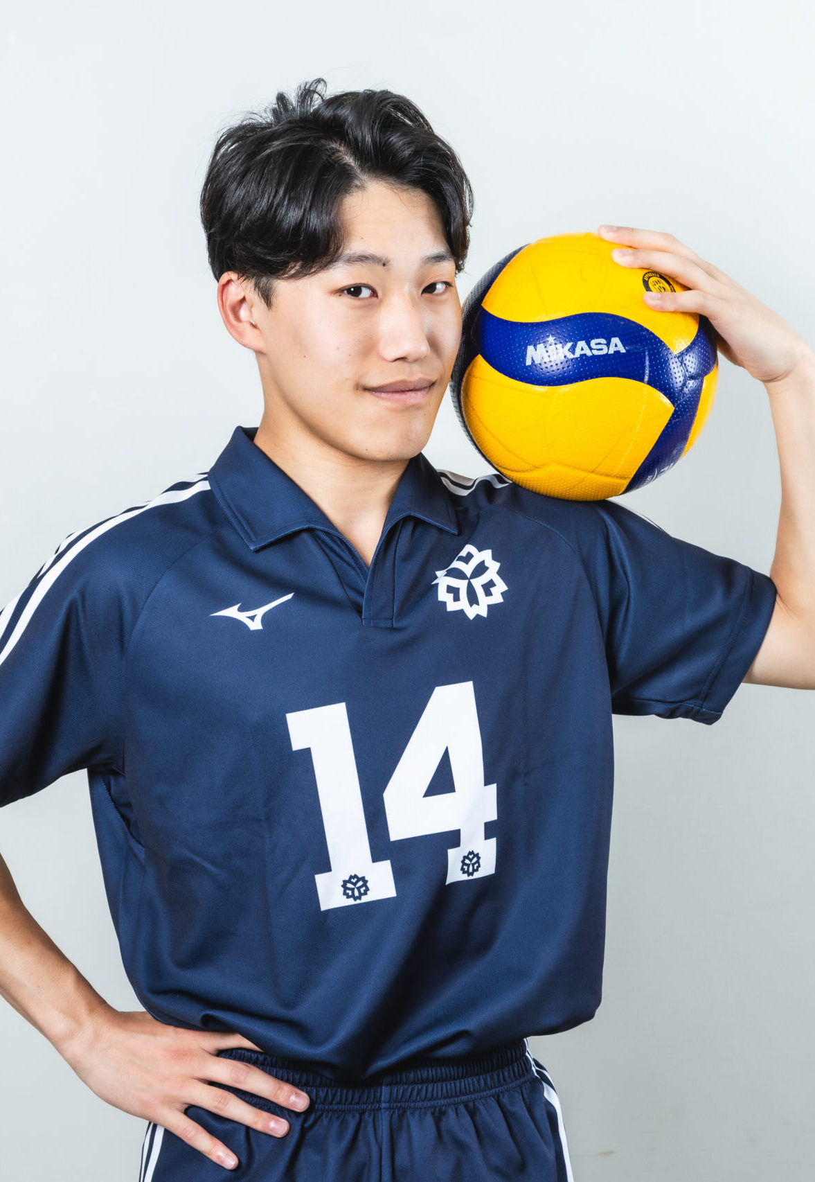 青木裕也 - 日本体育大学 男子バレーボール部