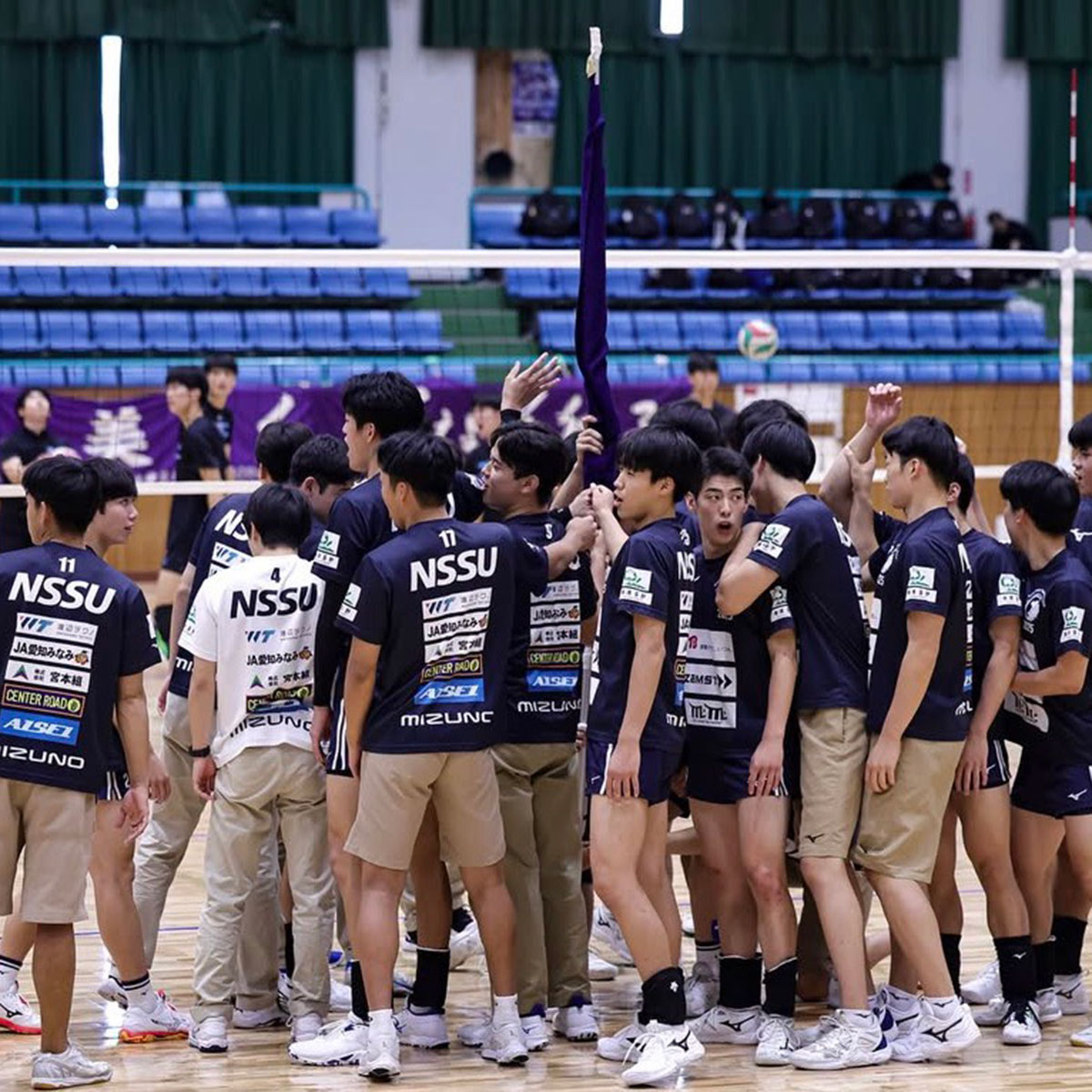 日本体育大学男子バレーボール部02