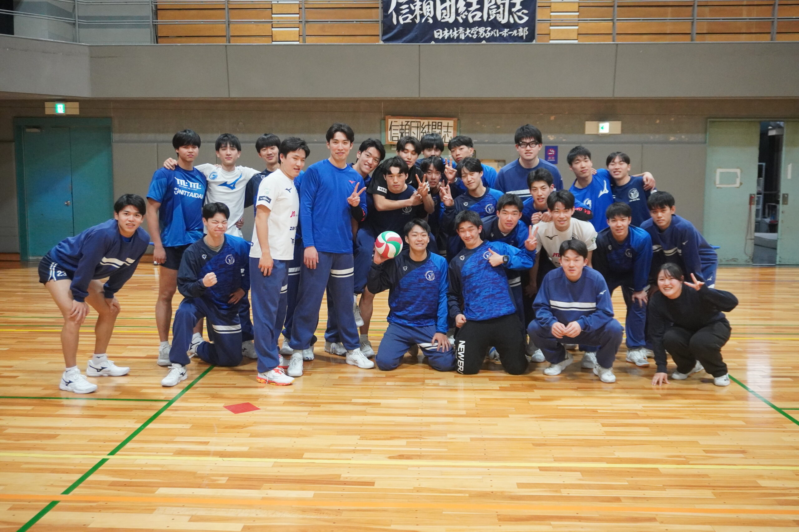 新チームスタート！！ - 日本体育大学 男子バレーボール部
